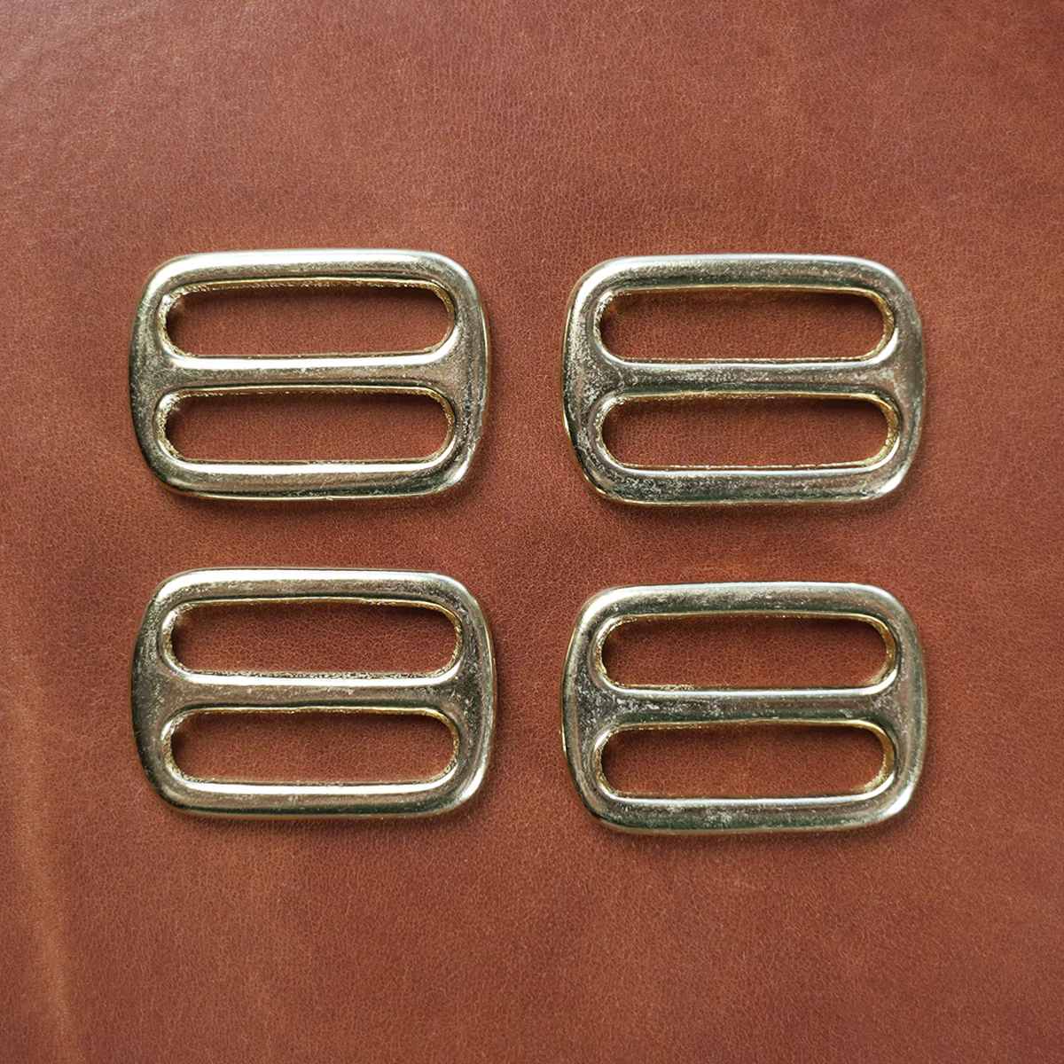Back Connector - Image 3