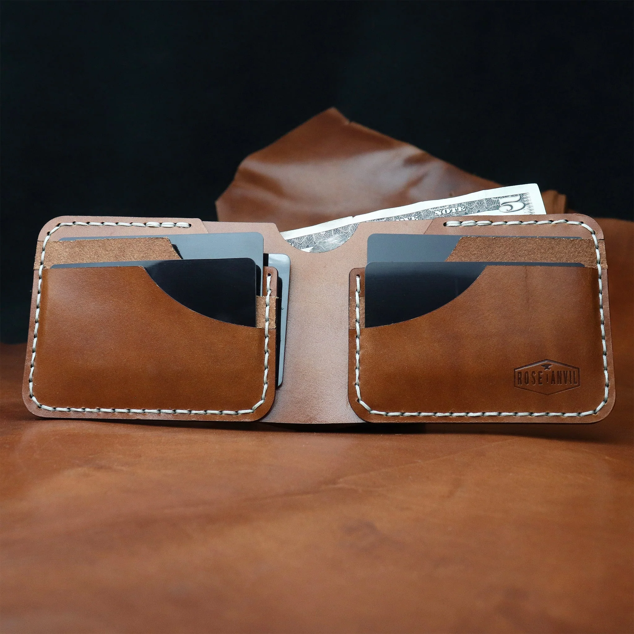 Clayton Wallet (Scratch & Dent)