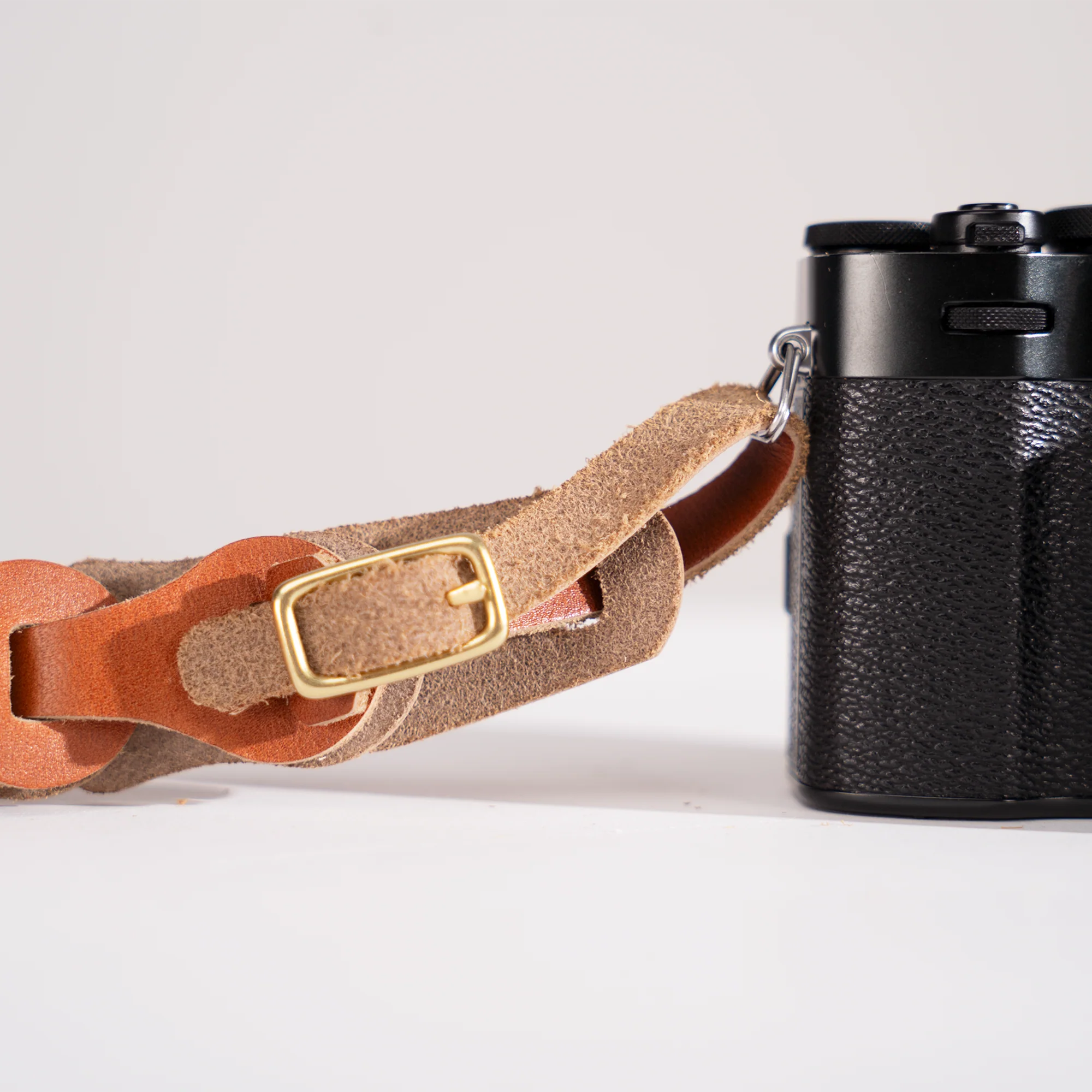 Lasso Link Neck Strap - Image 8