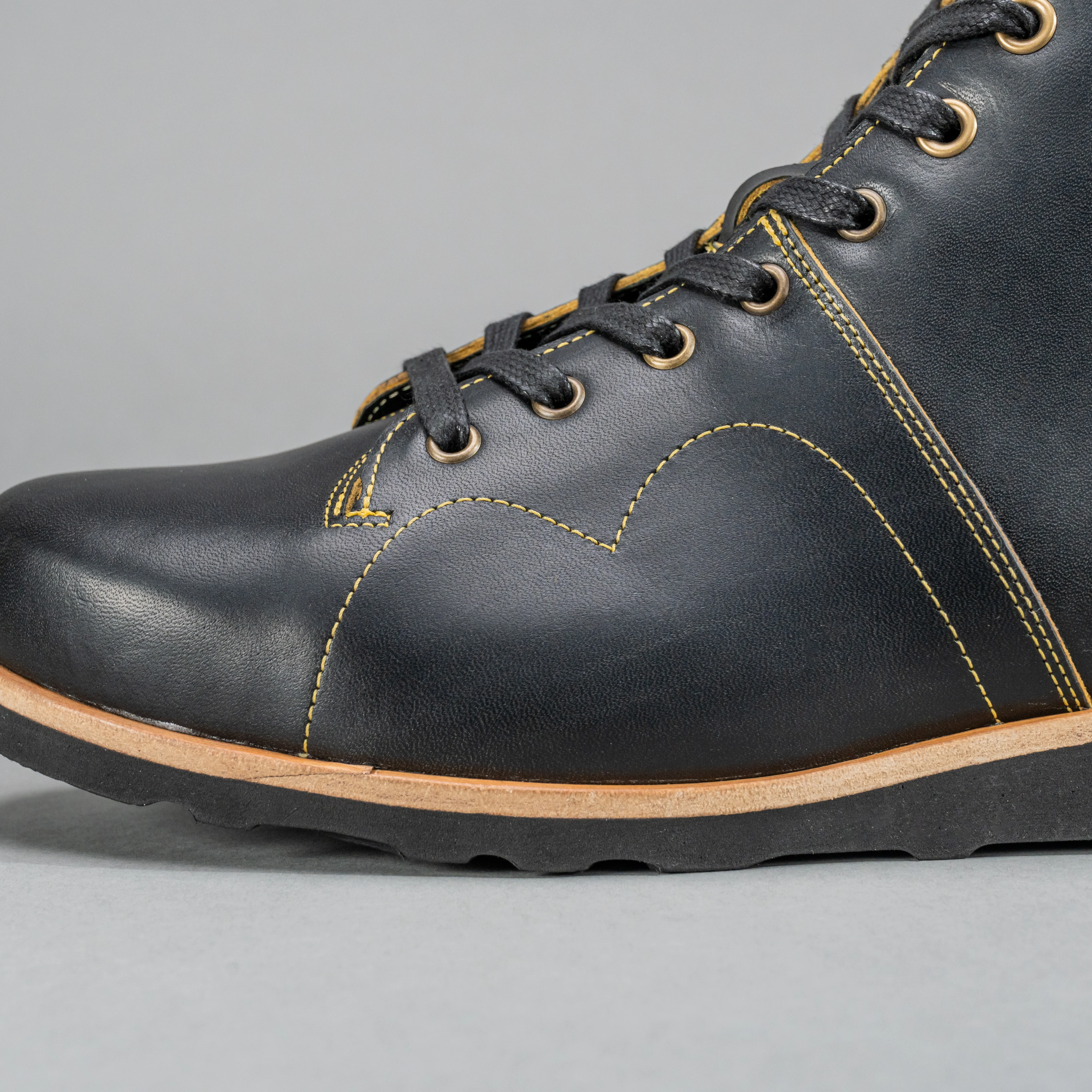 Monkey Boot - Image 9
